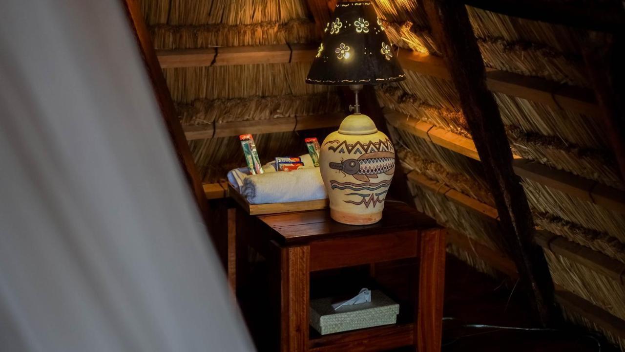 Costa Beach Resort & Club Waingapu Eksteriør bilde