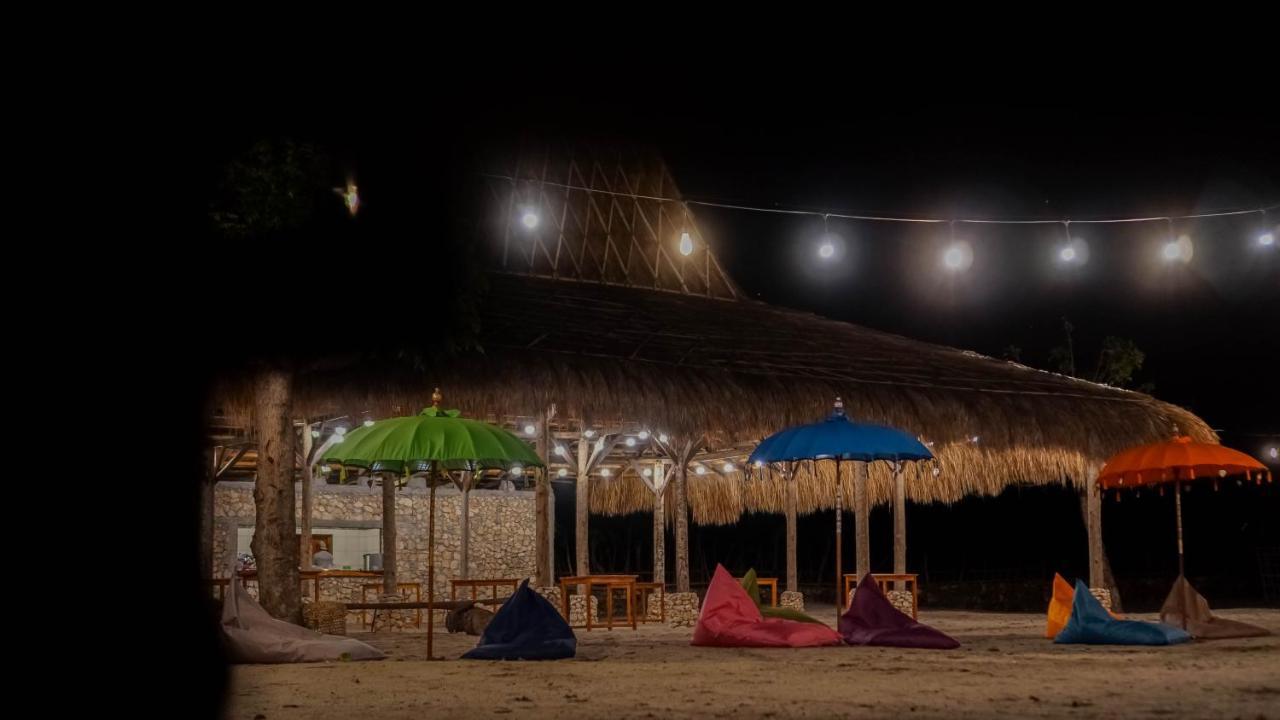 Costa Beach Resort & Club Waingapu Eksteriør bilde